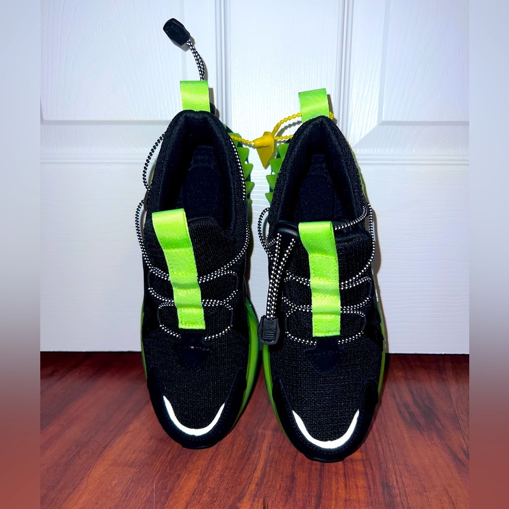 33Y Trend Sneakers - Black with Lime Green - Unisex (NEW)